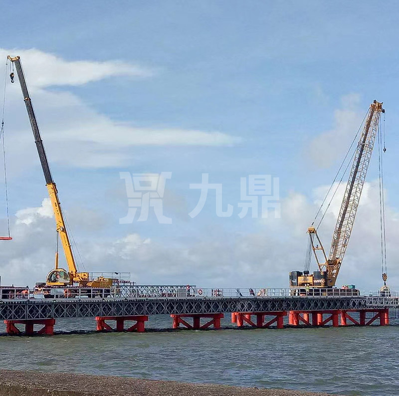 貝雷橋主要受力構(gòu)件有哪些？